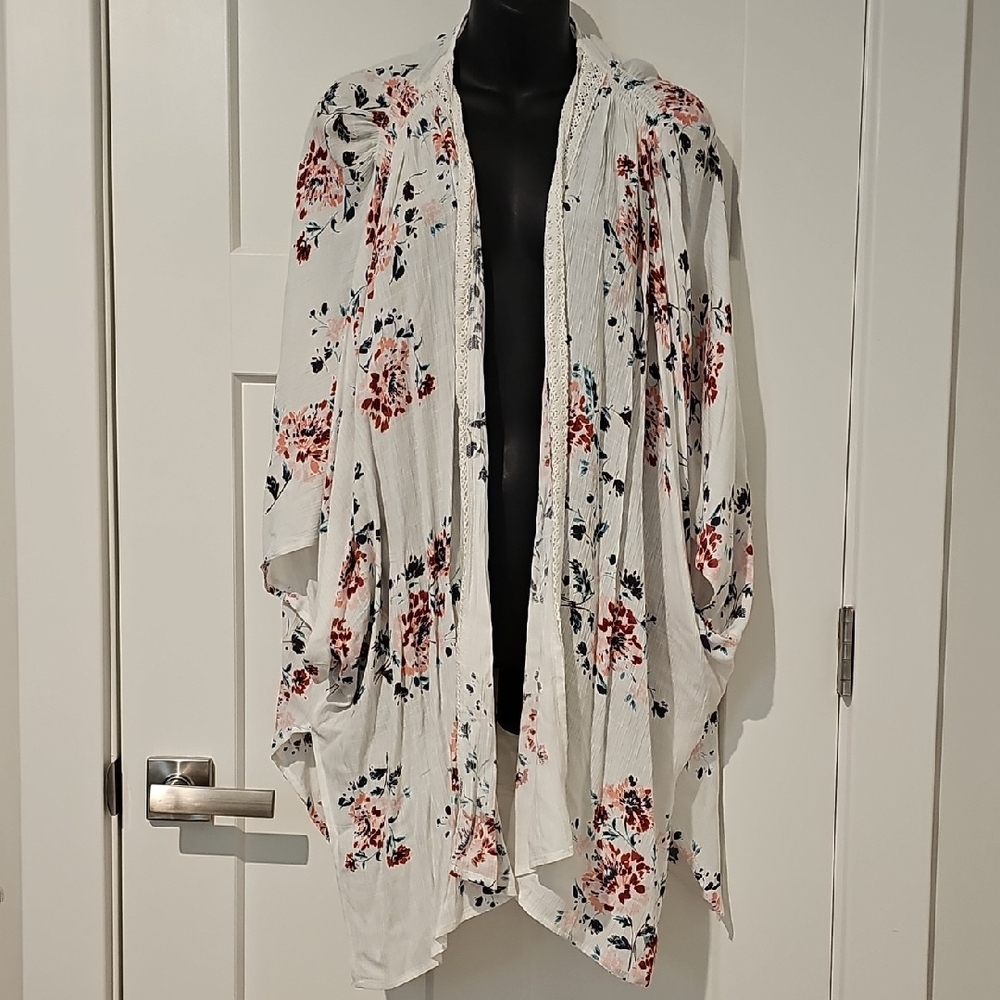 NWT Maurices Floral Women's Open Cardigan